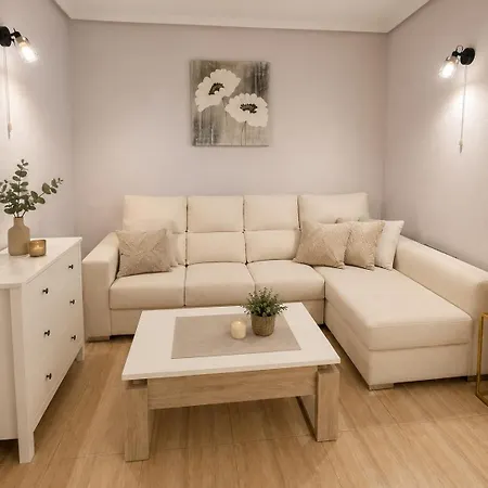 Lejlighed Purisima Red Kitchen Torrevieja